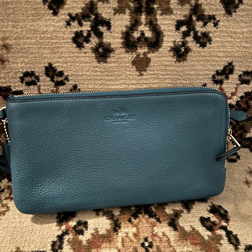 Coach Double zip large wristlet